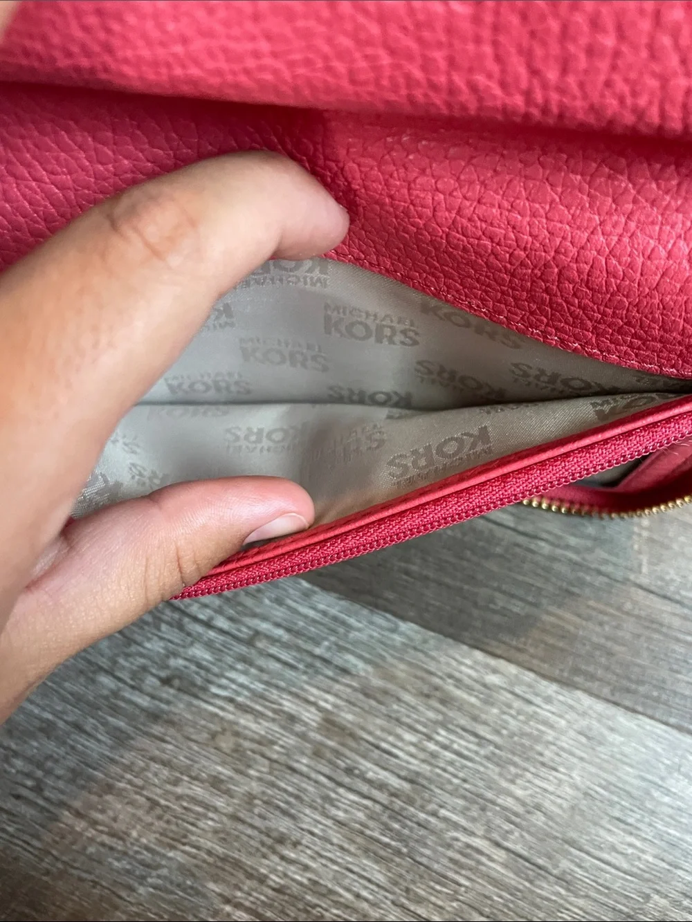 Michael Kors Fulton Zip Large Wristlet Red